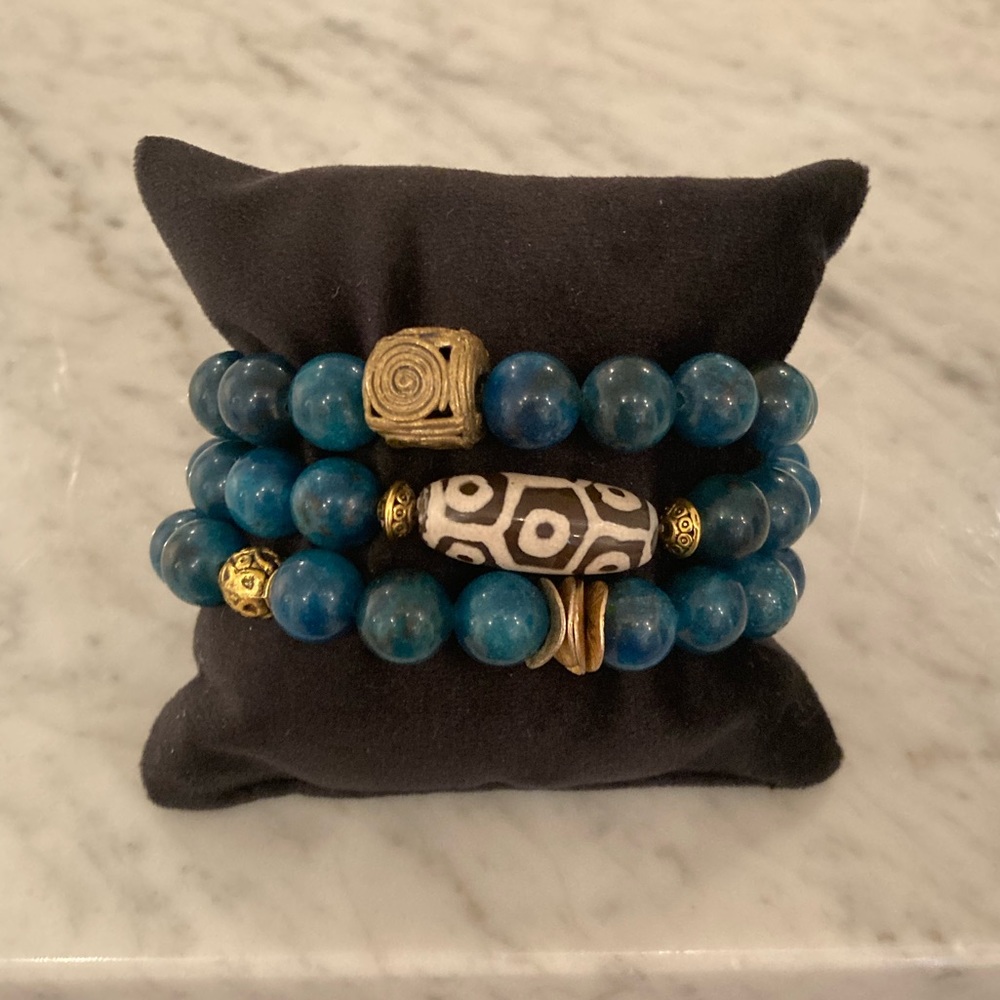 🔸NWT🔸 Apatite Gemstone & Tibetan Beaded Bracelet Set with Gold Accents